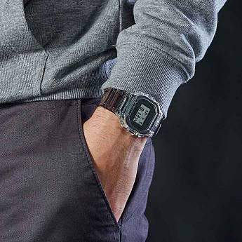 DW-5600SK-1ER